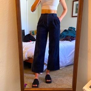Madewell wide leg cropped pleated corduroy pants; size 00, 24 in waist